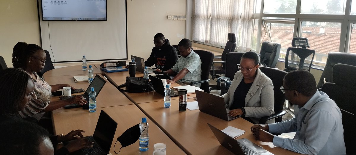 TBChampions_ke's tweet image. This morning, we're hosting @KELINKenya at the Network of TB Champions office for an important Organizational Capacity Assessment (OCA) meeting. Collaborative efforts like these strengthen our mission to #EndTB!