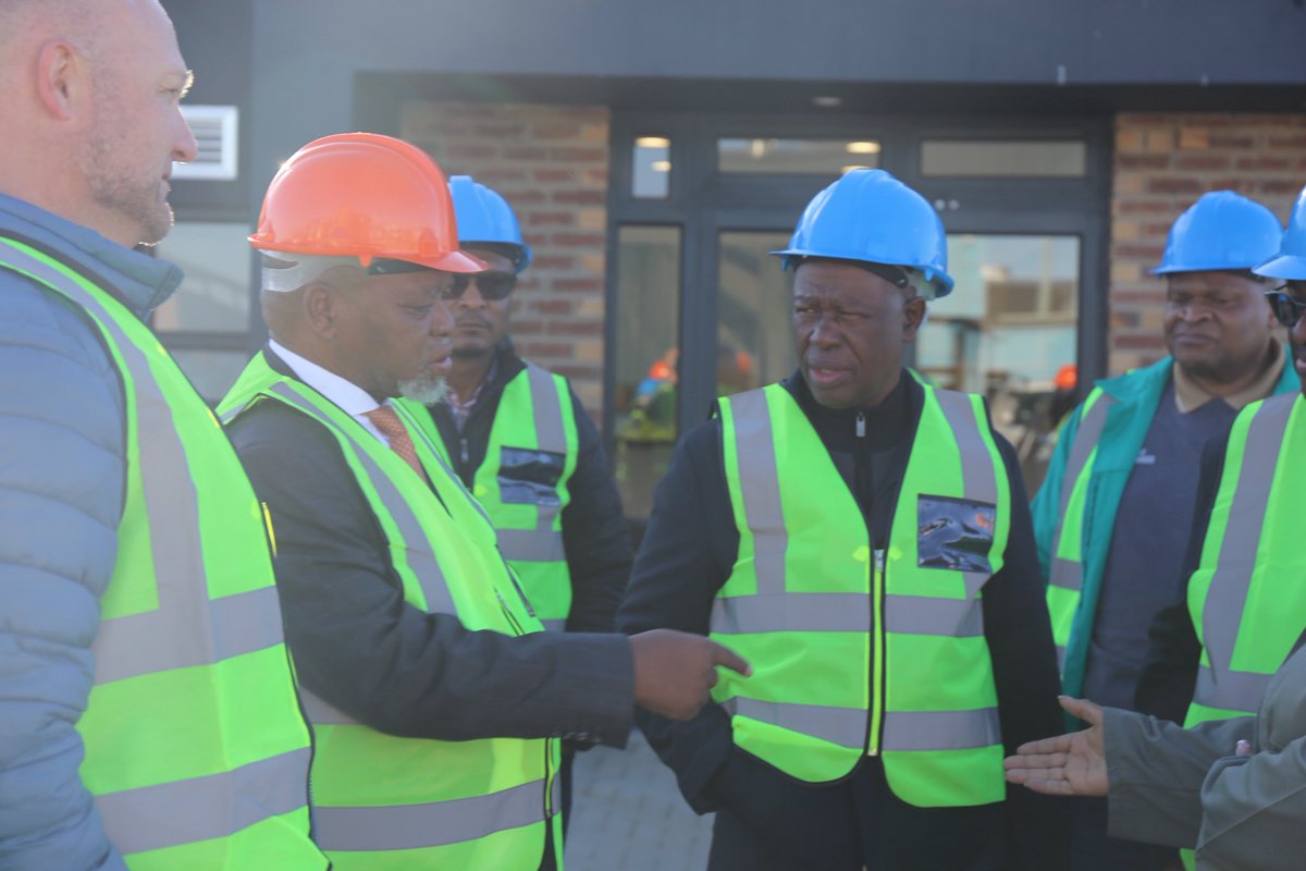 Minister Mantashe visits <a href="/RenergenJHB/">Renergen</a> Virginia Gas Project in Free State Province.