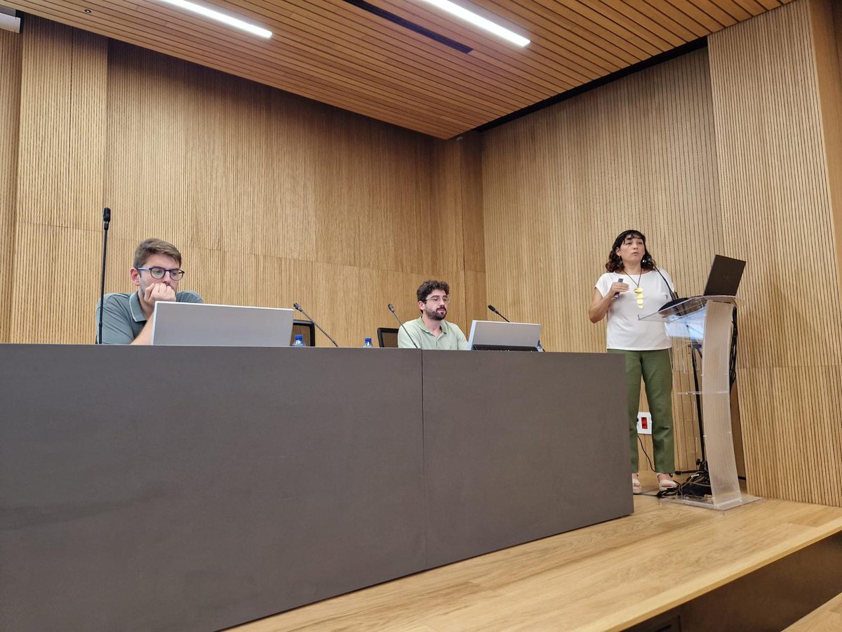 Hospital Clínic de València (@gvaclinic) on Twitter photo 🆕🏥El Servicio de Medicina Digestiva <a href="/GVAclinic/">Hospital Clínic de València</a> celebra la II jornada de Controversias en Enfermedad Inflamatoria Intestinal (EII) con éxito de participación 🔝
👉Lee la noticia completa aquí 🔗breu.gva.es/b/b-z 🆕🏥El Servicio de Medicina Digestiva <a href="/GVAclinic/">Hospital Clínic de València</a> celebra la II jornada de Controversias en Enfermedad Inflamatoria Intestinal (EII) con éxito de participación 🔝
👉Lee la noticia completa aquí 🔗breu.gva.es/b/b-z
