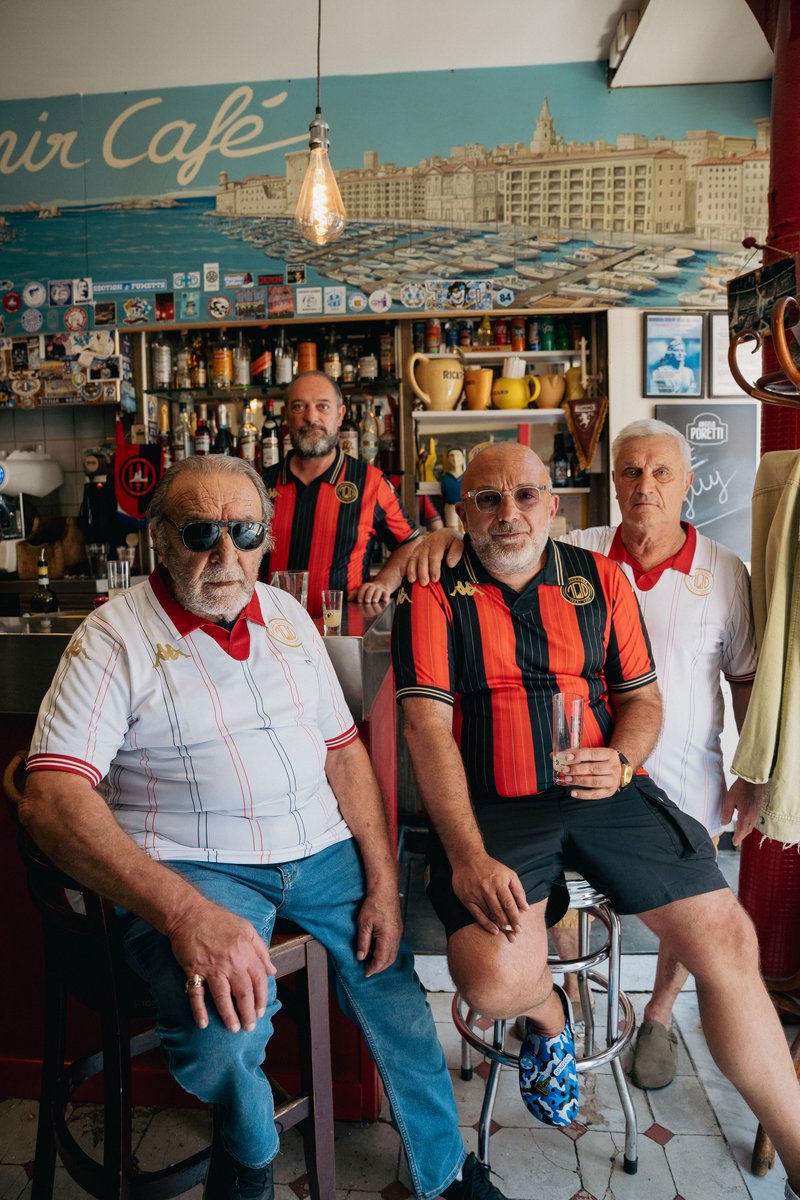 Plus qu'un Club, c'est tout un quartier ⚽

L'US Endoume, club de quartier mythique marseillais s'apprête à fêter son centenaire avec Kappa. 💯

À cette occasion, 2 maillots inédits voient le jour, symboles d’un lien fort entre tradition et renouveau.

Pour commander vos maillots