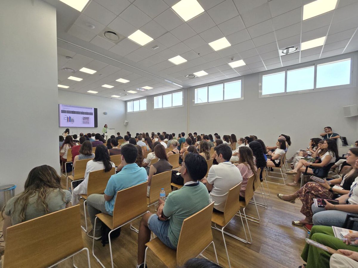 Hospital Universitario 12 de Octubre (@h12octubre) on Twitter photo 🔬 Éxito de las III Jornadas de Investigadores Junior 2025 del <a href="/UAI_imas12/">UAI_imas12</a>.
🔎 + de 170 inscritos para dar visibilidad y poner en valor el trabajo de nuevas generaciones en el ámbito de la biomedicina.
📌 Obejtivo: generar nuevas actividades investigadoras.
#somosdel12 🔬 Éxito de las III Jornadas de Investigadores Junior 2025 del <a href="/UAI_imas12/">UAI_imas12</a>.
🔎 + de 170 inscritos para dar visibilidad y poner en valor el trabajo de nuevas generaciones en el ámbito de la biomedicina.
📌 Obejtivo: generar nuevas actividades investigadoras.
#somosdel12