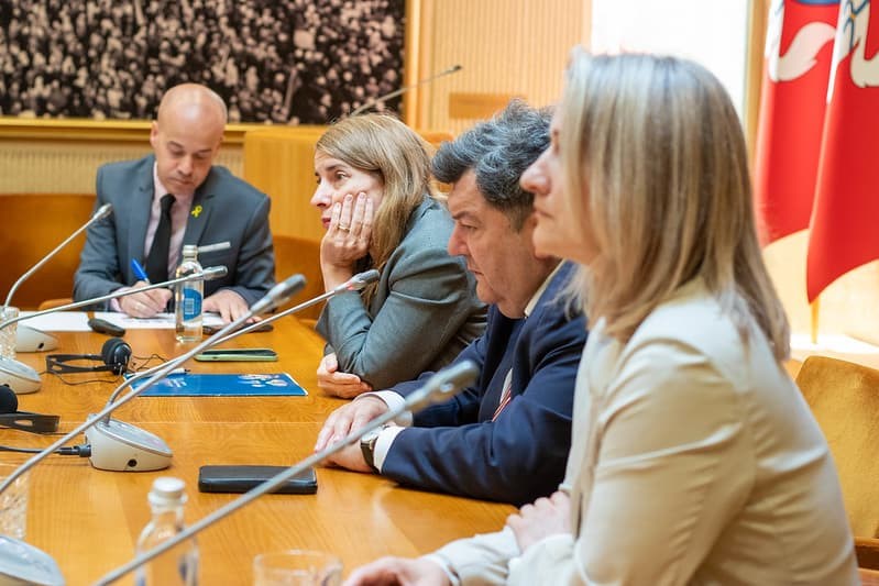 🇮🇱🇱🇹 Izraelis Lietuvoje | #StandWithIsrael (@israelinlt) on Twitter photo Deepening interparliamentary links between #Lithuania 🇱🇹 and #Israel 🇮🇱, <a href="/LTSeimasForeign/">LT Seimas Foreign</a> and <a href="/KnessetENG/">The Knesset</a> . When it comes to the protection of statehood and the values of the democratic world, we stand on the same page. Thank you <a href="/Zingeris/">Emanuelis Zingeris</a> for the initiative to meet with the Deepening interparliamentary links between #Lithuania 🇱🇹 and #Israel 🇮🇱, <a href="/LTSeimasForeign/">LT Seimas Foreign</a> and <a href="/KnessetENG/">The Knesset</a> . When it comes to the protection of statehood and the values of the democratic world, we stand on the same page. Thank you <a href="/Zingeris/">Emanuelis Zingeris</a> for the initiative to meet with the