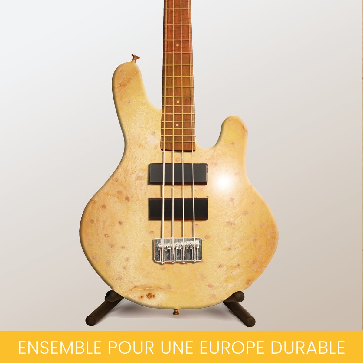 Ce soir, fête de la musique, et découverte d'artistes !
Saviez-vous que parmi les multiples utilisations de la 🥔, il est possible d’en faire une flûte type ocarina, à défaut d’en faire une guitare !

potatoesforever.eu/fr
#PotatoesForever #lespommesdeterre
#EnjoyItsFromEurope