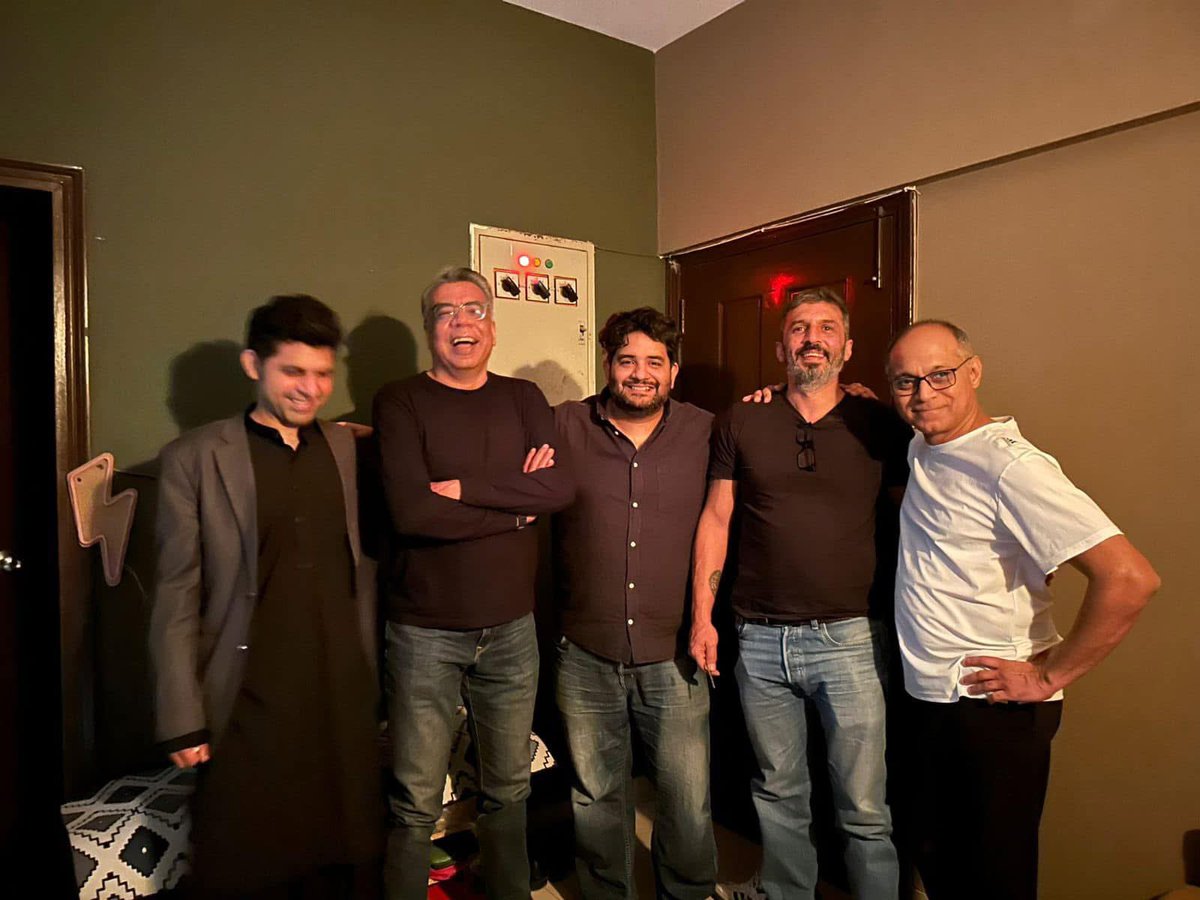 NadeemfParacha's tweet image. We all got together to crowdsource Rs. 50 crore that @Shehzad89 will have to pay Maria B for not taking her moral crusades very seriously. Nor could we, even though we tried really hard.