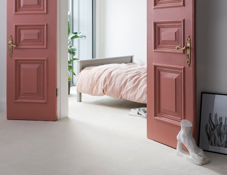 Warm nights call for cooling bedroom design and things get serene with the cool soft tones of our Elements London Manhattan carpet in the Martini colourway. With a super soft cut pile made from 100% TEKSILK® it's a treat for the feet too! Available in our showroom...