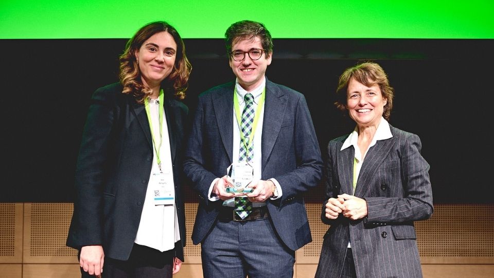 The application for our prestigious Rising Star Award 2026 is now open! The award is given annually to the most promising emerging scientists who are making significant contributions to their field. Apply until September 4, 2025: 🔗 ueg.eu/rising-star-aw…