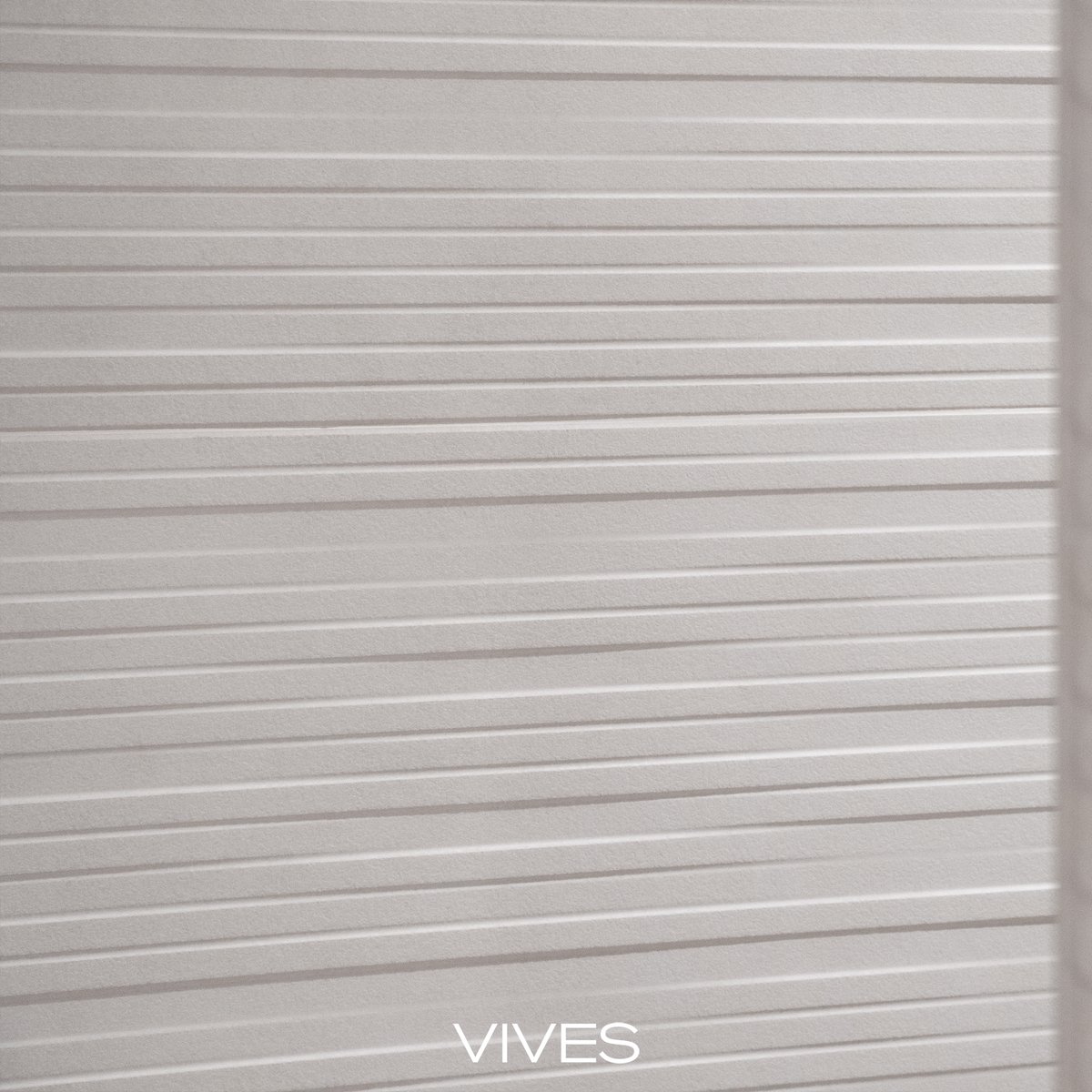 Continuity and style for the walls with the embossed Savoye-R White 45x120 cm wall covering, from the Nuages collection.
ow.ly/hhTz50WcotA
#vives #paredes #wall #walltiles #pared #white #relief #tileslovers #largeformattiles #tileslovers #interiordesign
