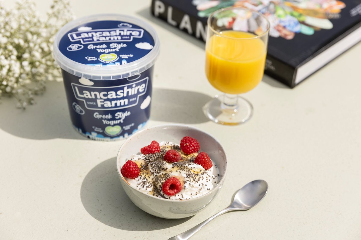 ☀️Saturday mornings done right!

Fuel your weekend with creamy Lancashire Farm Greek Style Yogurt, topped with your favourite toppings.

Packed with protein &amp; gut-loving goodness.

#WeekendVibes #GreekYogurt #GutHealth #BreakfastGoals #summer #sunshine #hotweather #hotweekend