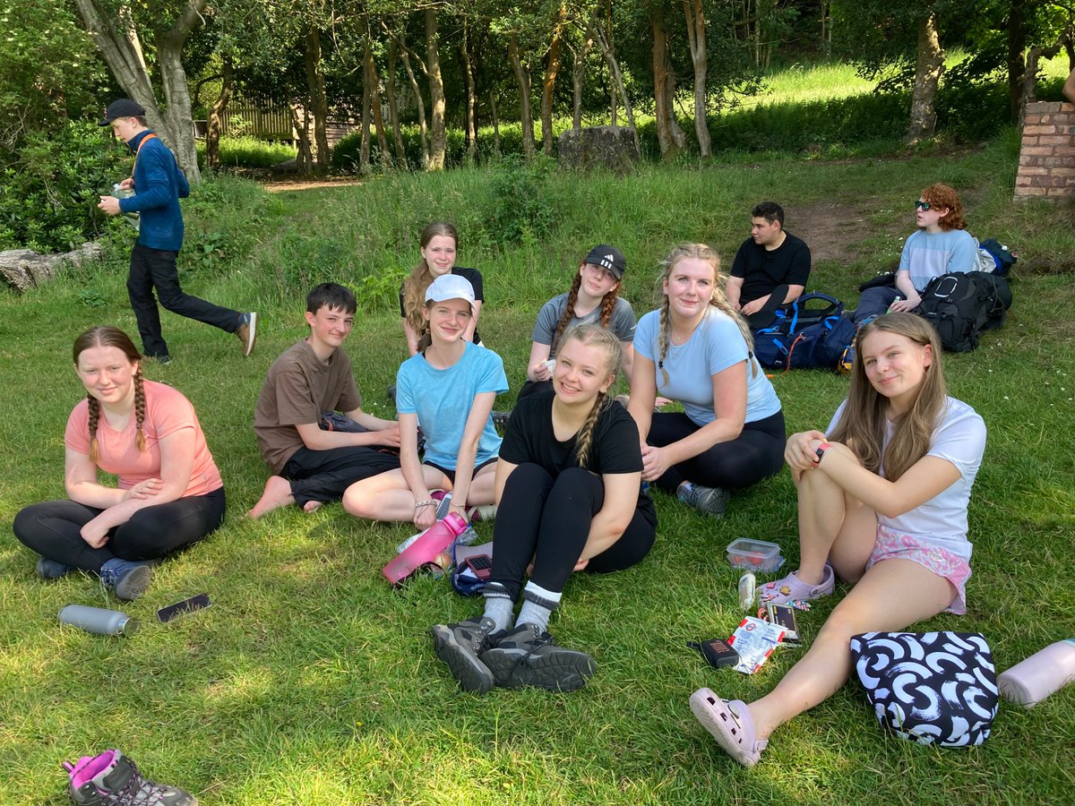 Linlithgow PE Dept tweet media