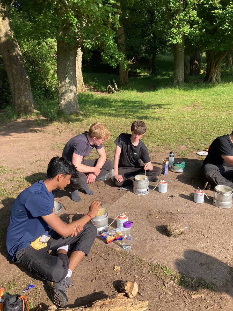 Linlithgow PE Dept (@linlithgow_pe) on Twitter photo Congratulations to all 31 pupils for completing and passing their Bronze Duke of Edinburgh Expedition. Great effort in very hot conditions <a href="/Linlithgow_Acad/">Linlithgow Academy</a> Congratulations to all 31 pupils for completing and passing their Bronze Duke of Edinburgh Expedition. Great effort in very hot conditions <a href="/Linlithgow_Acad/">Linlithgow Academy</a>