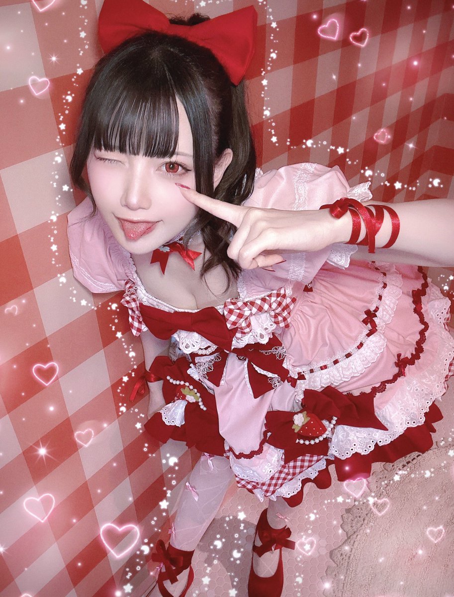 BDイベ&amp;グッズビジュ🍓🥛♡.⋆𝜗𝜚