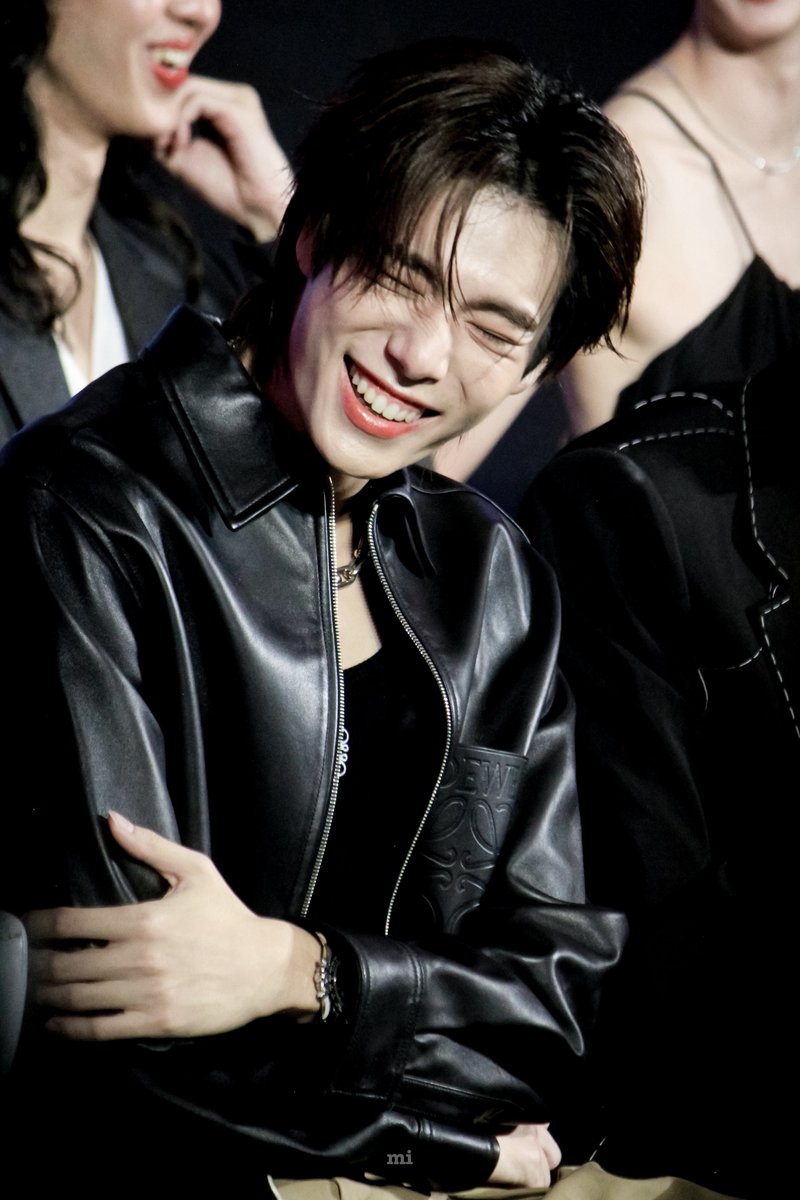 mibearry tweet media