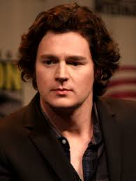 merlinpapin3's tweet photo. .@FredOL69007 On souhaite un Bon Anniversaire à #BenjaminWalker qui a 43 ans on peut le voir dans
The King's Daughter
Ice Road
Le Seigneur des Anneaux (série)
Jessica Jones
Shimmer Lake
Au coeur de l'Ocean
The Under Ground Railroad https://t.co/QD03gLWJ26