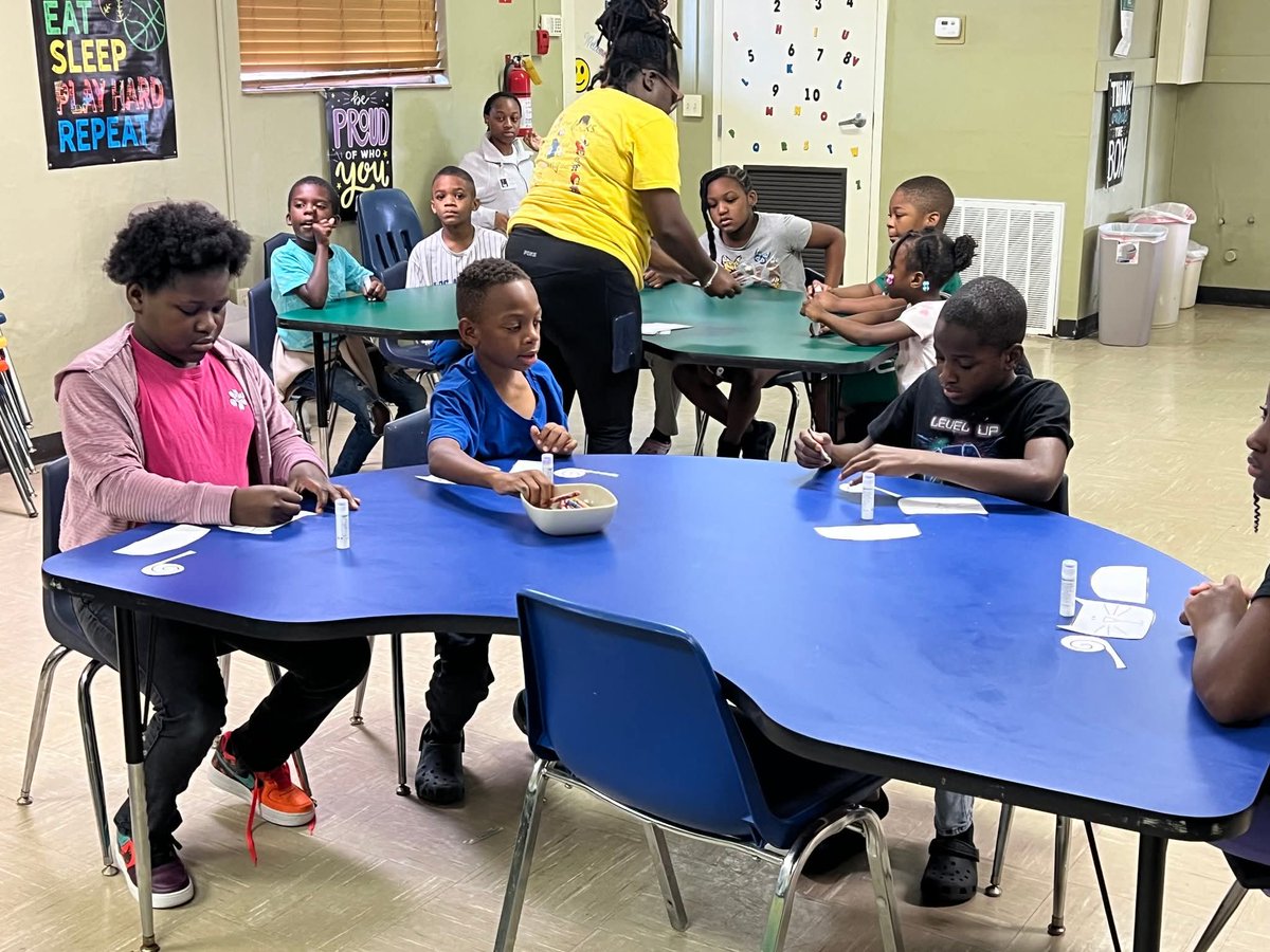 TiftonHousing's tweet image. Tifton Housing Authority's Summer Reading Program is off to a great start! Youth residents are diving into new adventures, building reading skills, and making the most of summer learning. Stay tuned for more highlights! 
#TiftonHousing #TiftonGA #SummerReading