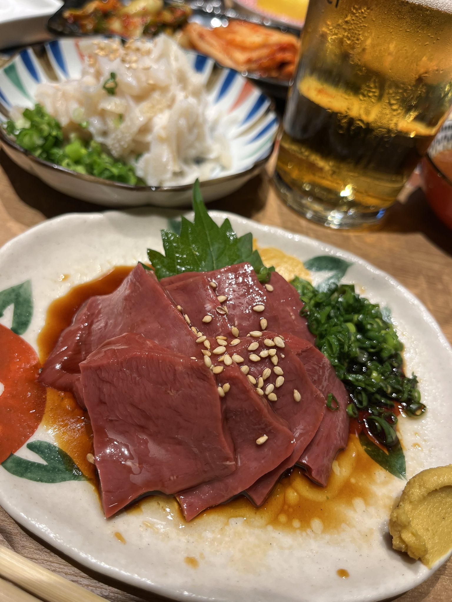 生肉 – търсене / X