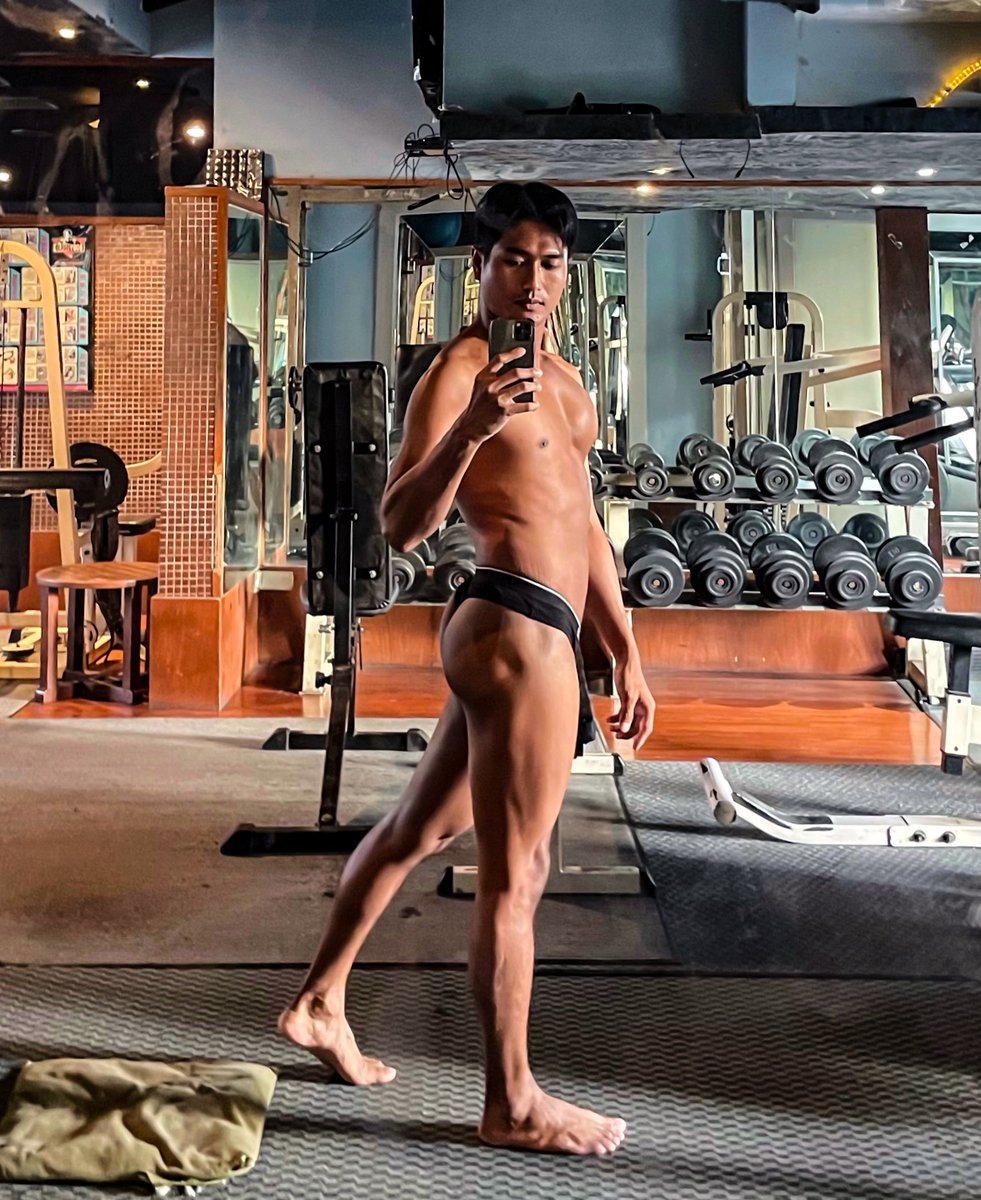 เล่นๆหยุดๆ 
🍫🍫🍫
ช็อกโกแลตอุ่นๆ