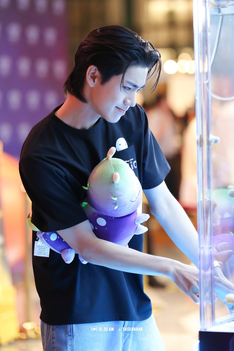 shidianban__'s tweet photo. 250620 | โคตรจะ 

ELIO X ALMONDPROGRESS

#SFxAlmondProgress
#almondbabybigboy @almondsleepp https://t.co/hSfRR7kLOz