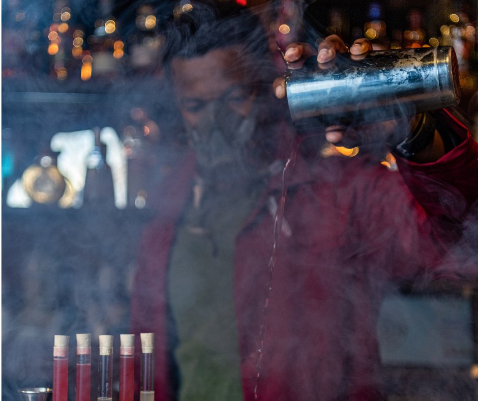 Sun’s out, Secrets out 🌞

This summer skip the beer garden and try cocktails with a twist at The Mind Palace, where every drink is part of the mystery 🍸

#sherlockescaperoom #themindpalace #sherlockholmes #speakeasybar #london #immersive