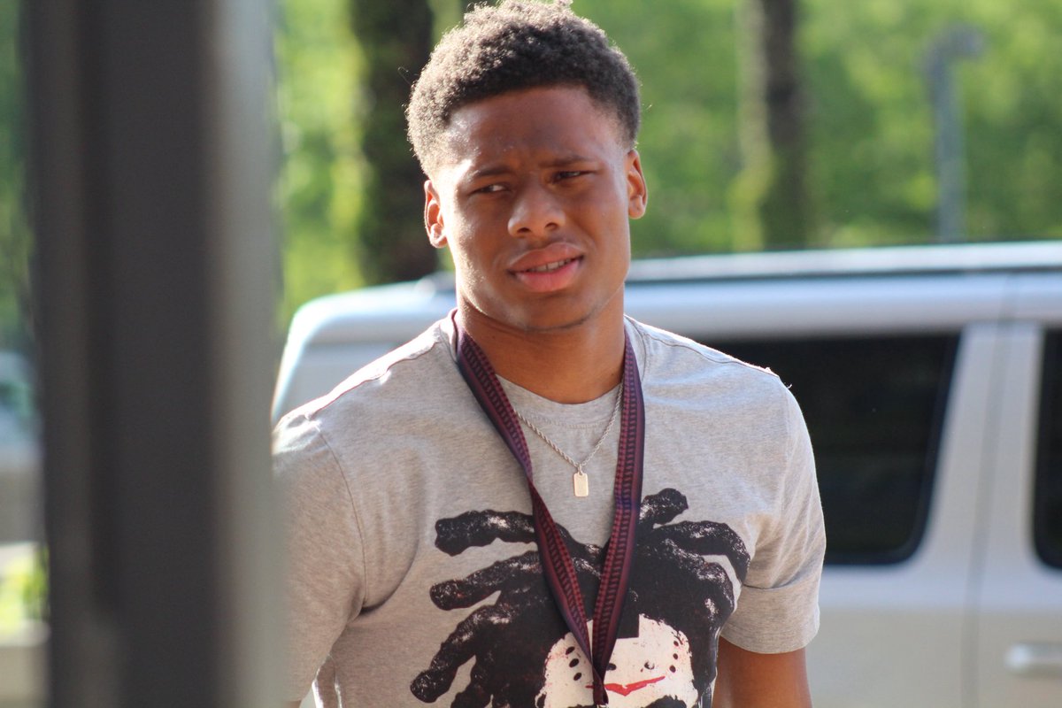 Warchant.com (@warchant) on Twitter photo Five-star LB Xavier Griffin ( <a href="/zay_social/">Xavier Griffin</a> ) arriving for his #FSU official visit.
Griffin previewed his visit with our <a href="/LaserreMatt/">Matt LaSerre</a>: on3.com/teams/florida-… Five-star LB Xavier Griffin ( <a href="/zay_social/">Xavier Griffin</a> ) arriving for his #FSU official visit.
Griffin previewed his visit with our <a href="/LaserreMatt/">Matt LaSerre</a>: on3.com/teams/florida-…