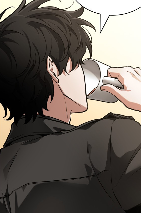 My friend showing this off to me I wonder how it tasted like 😭