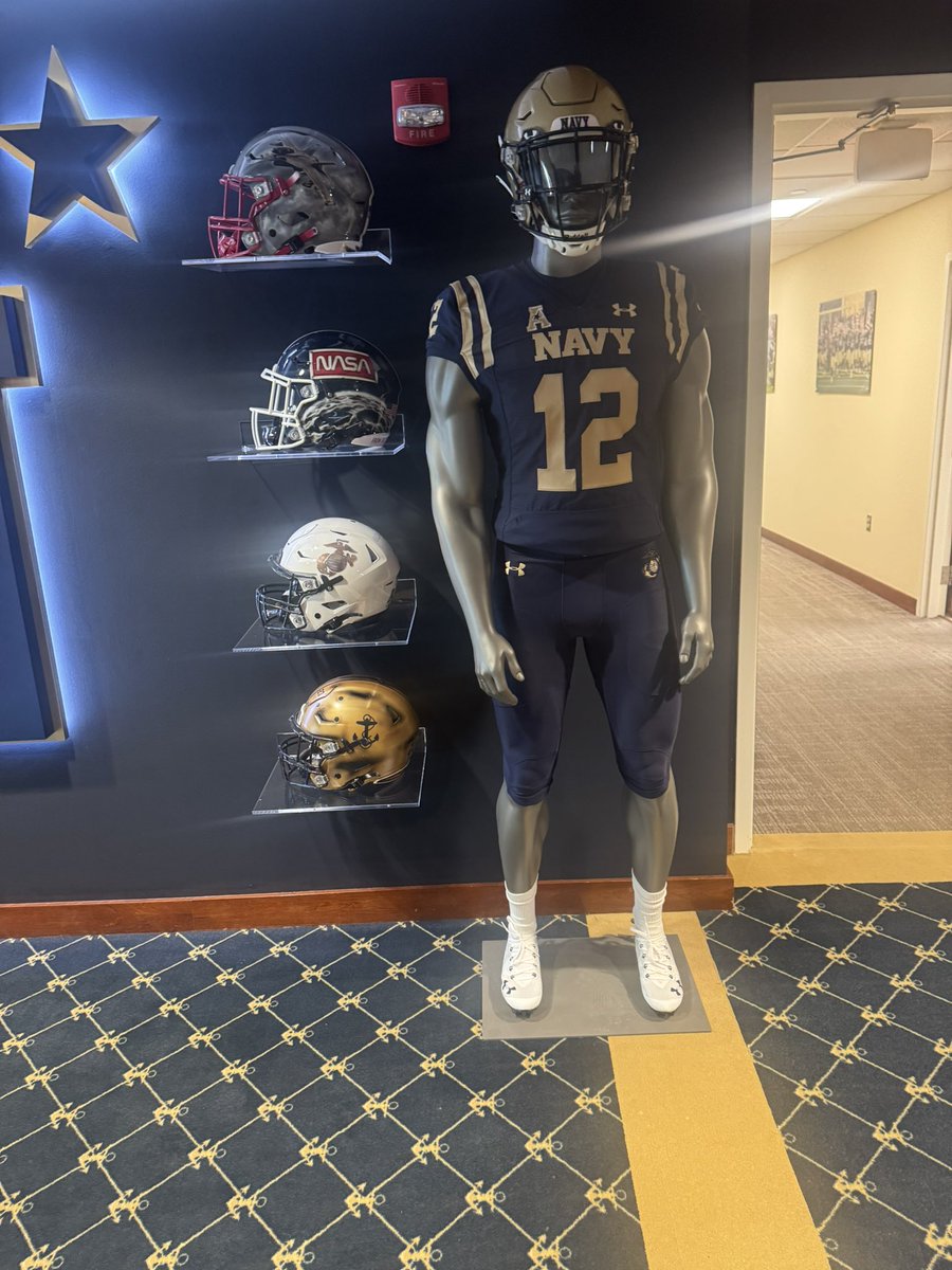 ShannonWingate0's tweet image. Wanna thank @NavyFB for an amazing visit earlier this week! Thank you @D_WallCoach For the invite!!
@CoachB46458203 @MHSBlueDevilsFB