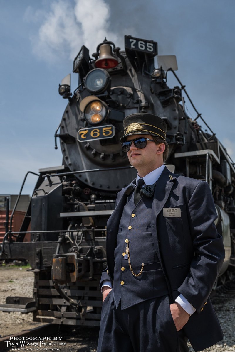Glenn Holland (@instaglenn) on Twitter photo A love letter to Lima, the Nickel Plate, and the army that keeps the 765 going.
We’re always on our way.
📍Hillsdale, Michigan
🚂 <a href="/FortWayneRails/">Fort Wayne Railroad</a>
📸 <a href="/TrainWizardPro/">TrainWizardPro</a> A love letter to Lima, the Nickel Plate, and the army that keeps the 765 going.
We’re always on our way.
📍Hillsdale, Michigan
🚂 <a href="/FortWayneRails/">Fort Wayne Railroad</a>
📸 <a href="/TrainWizardPro/">TrainWizardPro</a>