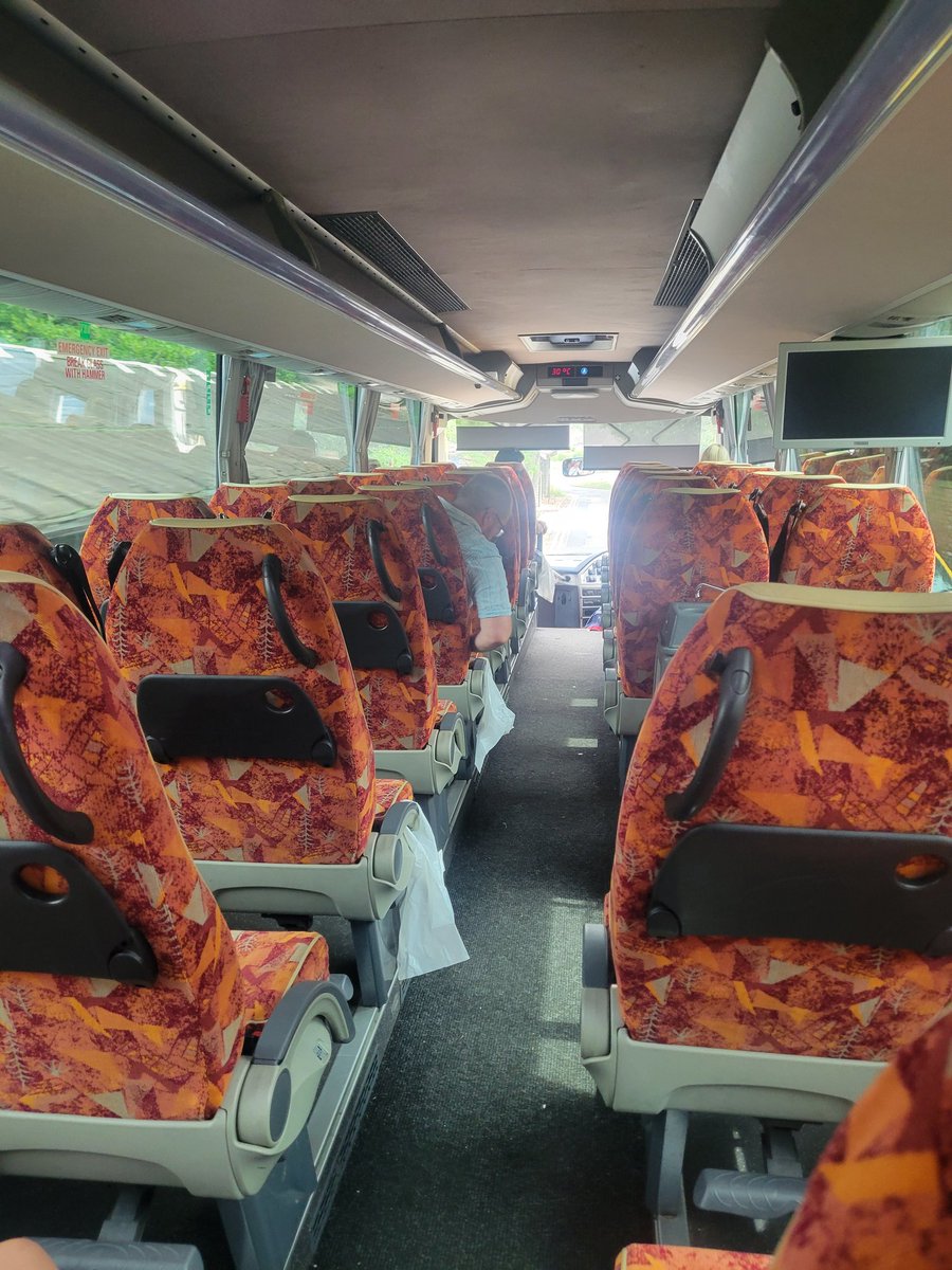 And the Hedgehogs are on the road 🦔🚌 How many will be asleep by the time we arrive back?