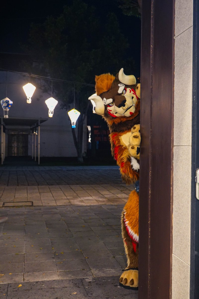 阿卡德 Akkad 🦬🦁🔜UTFG🐾 (@akkad_lion) on Twitter photo *5 minutes before closing*
Um... excuse me, is it still okay to place an order ?👀
📸 <a href="/iruseh2co3/">イルス★碳酸🔜Infurnity</a>
#FursuitFriday *5 minutes before closing*
Um... excuse me, is it still okay to place an order ?👀
📸 <a href="/iruseh2co3/">イルス★碳酸🔜Infurnity</a>
#FursuitFriday