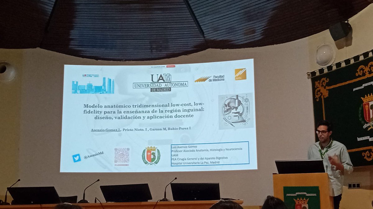 Hoy he tenido la suerte de poder presentar mi modelo industrial de la región inguinal izquierda y los datos de 140 participantes sobre cómo modelos     a veces más accesibles y baratos pueden tener sitio en la enseñanza anatomoquirurgica  <a href="/InesRPsurg/">Ines Rubio-Perez, PhD</a> Dra Prieto <a href="/UAM_Madrid/">UAM Autónoma Madrid</a>