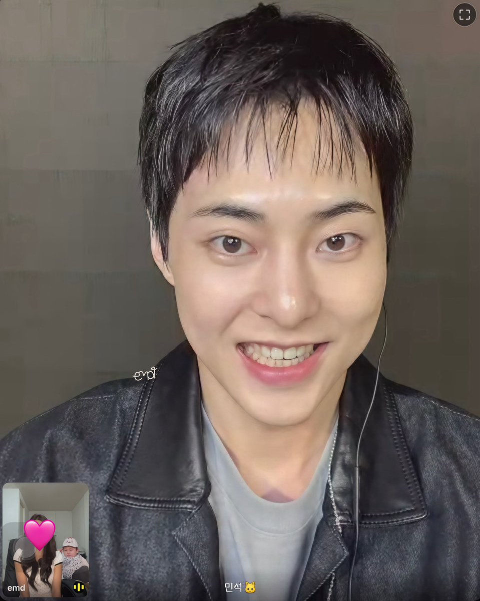 2025.06.20 MUSIC&amp;DRAMA  ❣️

วันนี้ตัดผมมาน่ารักมากกกก โดนชมไป 1แมท ฮี่ๆๆๆ 
รักมินซอกจัง🥺🤏🏻 ไว้เจอกันอีกน้า 💗💗

#시우민 #XIUMIN #InterviewX #WHEE