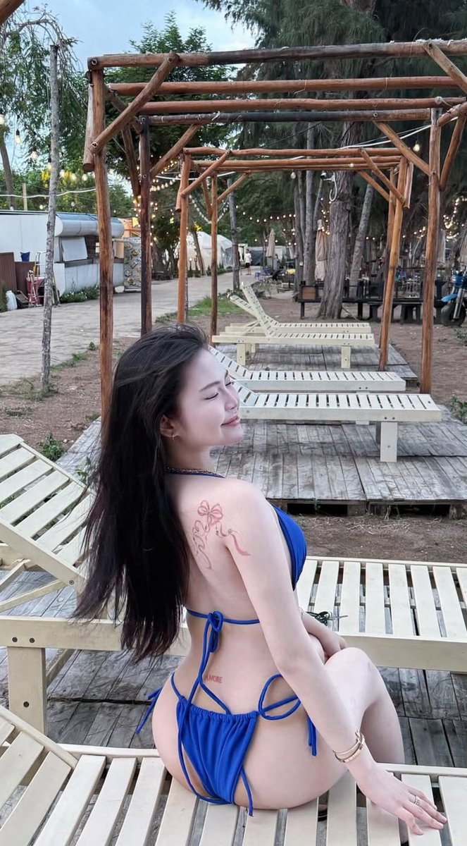 Quetran2004's tweet photo. em xinh,em đẹp lung linh https://t.co/UI5vXS2rec