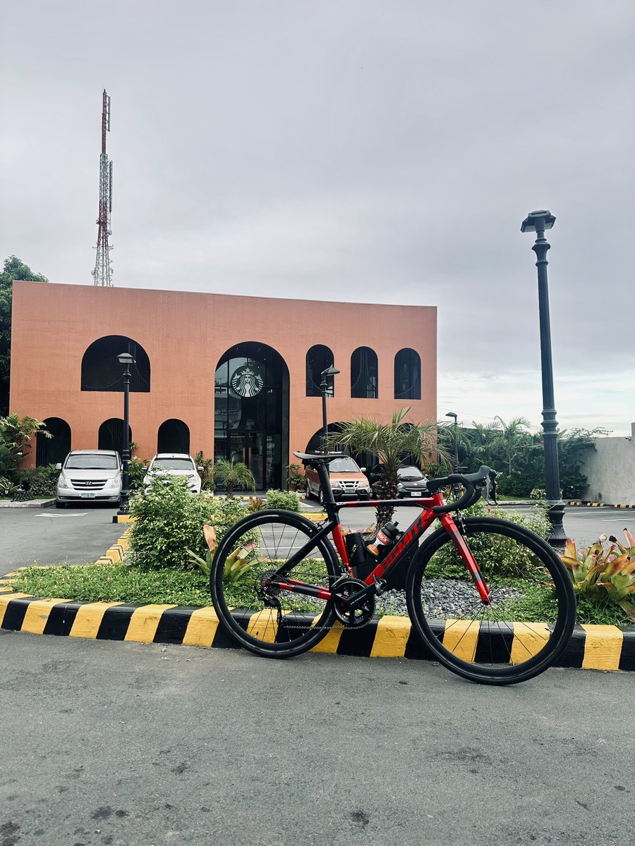 Knightk4ye_24's tweet photo. TGIF 🚴☕️
#cycling https://t.co/FDPlOaj6bY