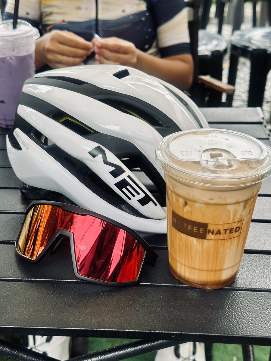 Knightk4ye_24's tweet photo. TGIF 🚴☕️
#cycling https://t.co/FDPlOaj6bY