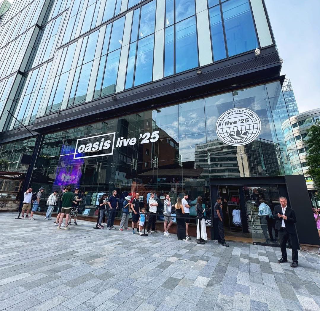 As well as Manchester, the fan stores will hit cities across the UK and Ireland including Cardiff, London, Edinburgh, Dublin and Birmingham in the coming weeks too

#Oasis25