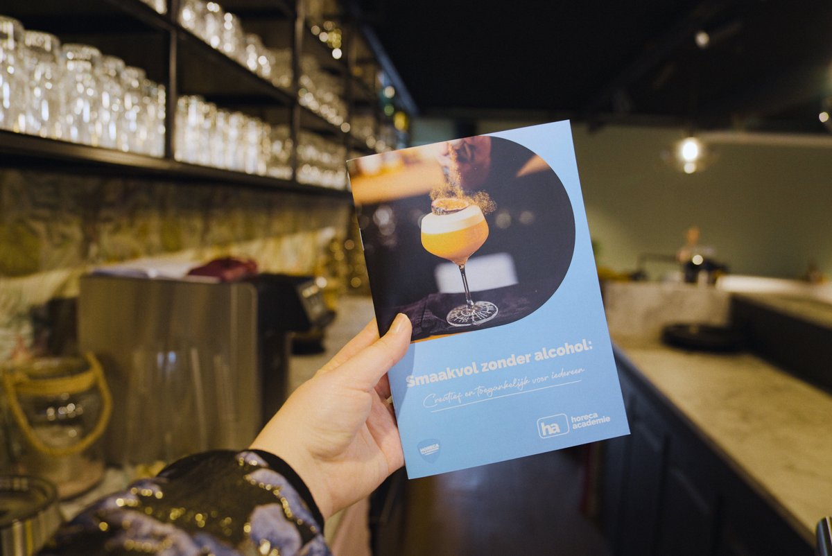 Horeca Vlaanderen (@horecavl) on Twitter photo Deze zomer ondersteunt Horeca Vlaanderen opnieuw <a href="/Bob_belgium_nl/">BOB België</a>: wie rijdt, drinkt niet!
We ontwikkelden onlangs de brochure 'Smaakvol zonder alcohol' om ondernemers op weg te helpen met een mooi, non-alcoholisch aanbod.
horecavlaanderen.be/publicaties/br… Deze zomer ondersteunt Horeca Vlaanderen opnieuw <a href="/Bob_belgium_nl/">BOB België</a>: wie rijdt, drinkt niet!
We ontwikkelden onlangs de brochure 'Smaakvol zonder alcohol' om ondernemers op weg te helpen met een mooi, non-alcoholisch aanbod.
horecavlaanderen.be/publicaties/br…