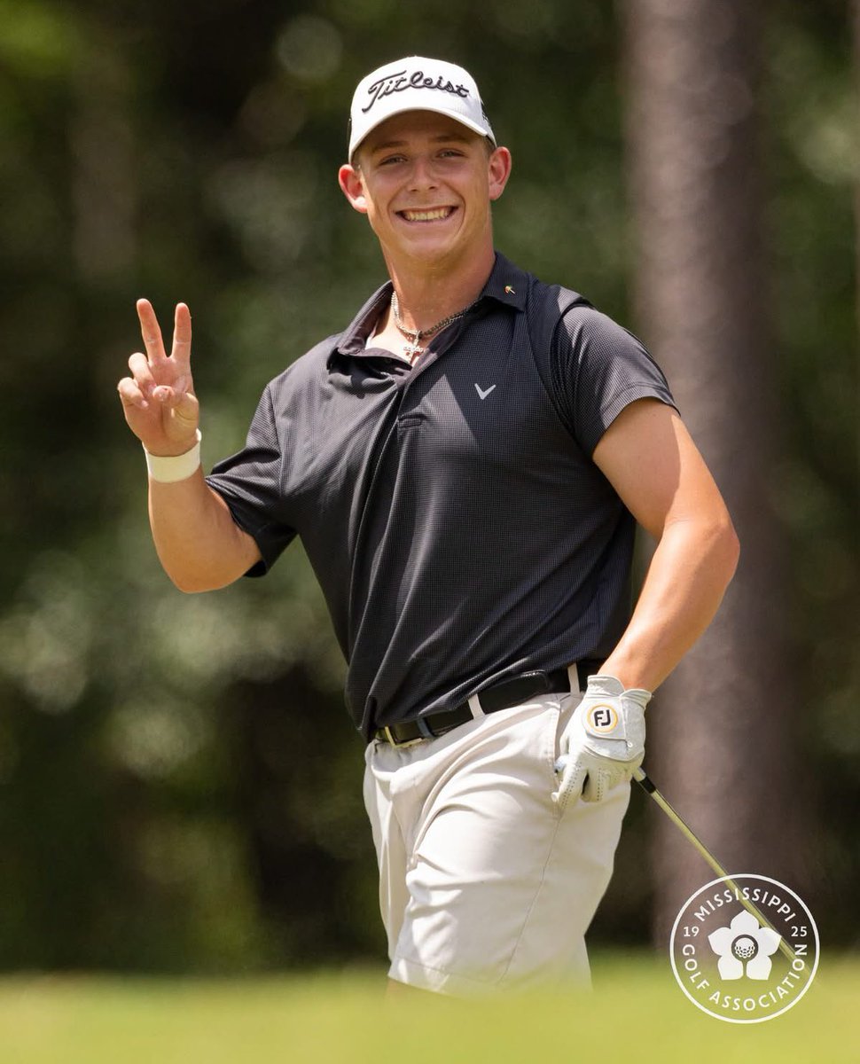 Round ✌️ is underway!

Live scoring: shorturl.at/p05L7