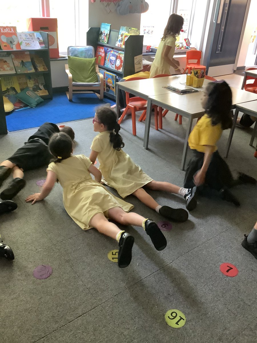 Year 1 St John’s tweet media