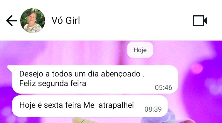 O pessoal querendo sextar e minha vó já tava na segunda feira 🤣