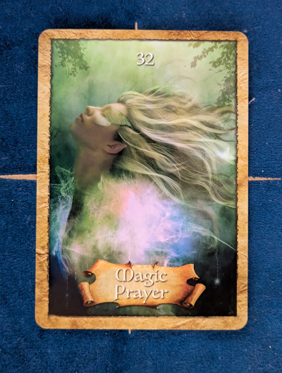 kanorin979's tweet image. 今夜の１枚⭐
魔法の祈り

あなたの祈りが通じるサインです
祈りと瞑想を通じてあなたは
スピリットと繋がります

あなたが望むものが与えられなくても
必要なものは必ず与えられます
願いをスピリットに託しましょう🍀
#TheMap