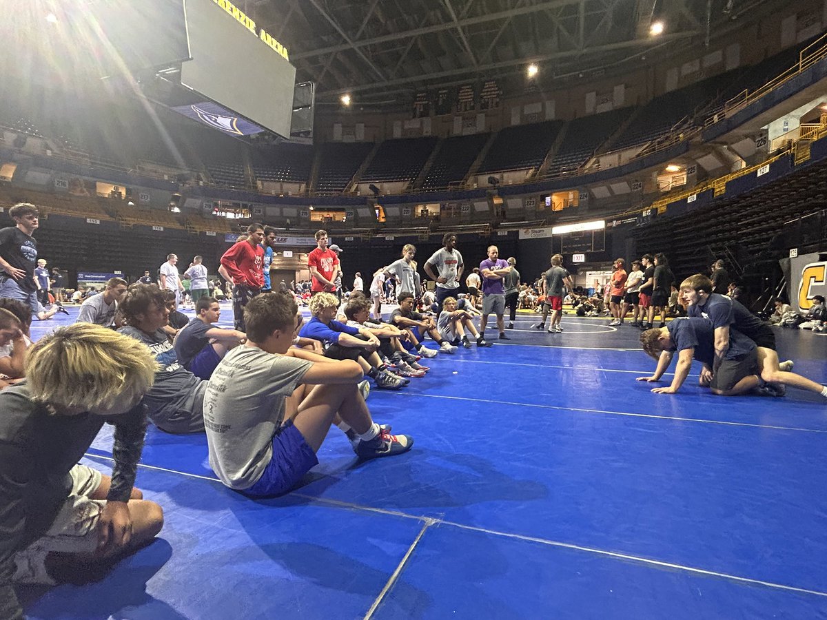 First of three practices today- ran by 4x undefeated state champ Hunter Mason <a href="/UTCWrestling/">ChattanoogaWrestling</a>