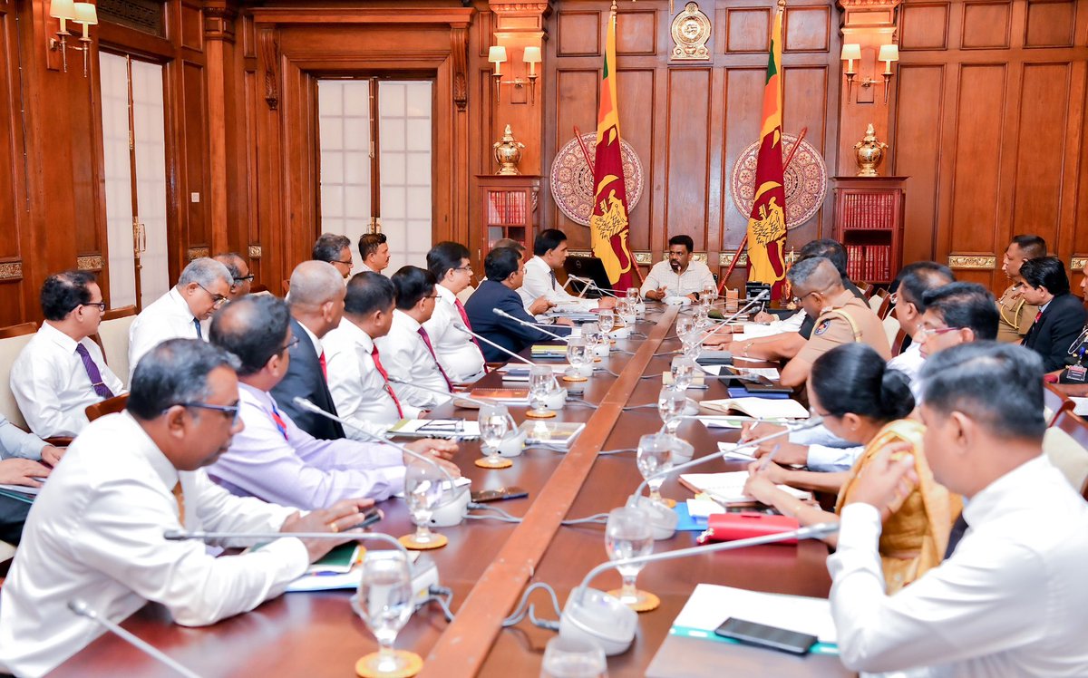 anuradisanayake's tweet image. I’ve instructed officials to urgently implement a coordinated, district-level mechanism to address the human-elephant conflict, protecting rural lives, livelihoods and wildlife. Retired officers will be reappointed, and joint operations streamlined.