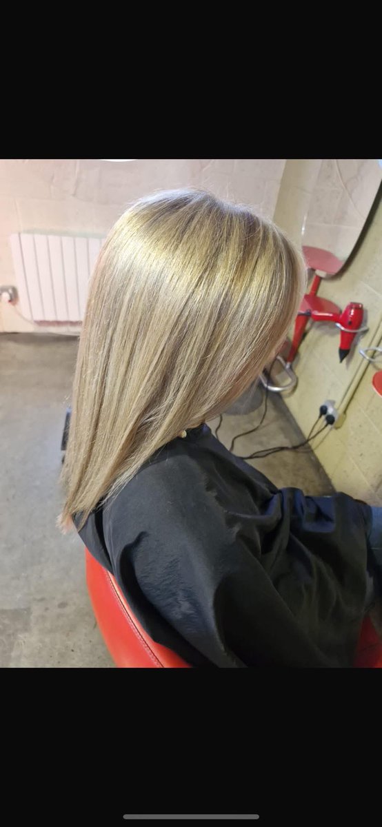 Summer is here!

It’s time to freshen up that hair☀️🕶️

Give us a call on 051-877022

Or drop in Wednesday- Saturday to book an appointment 💛