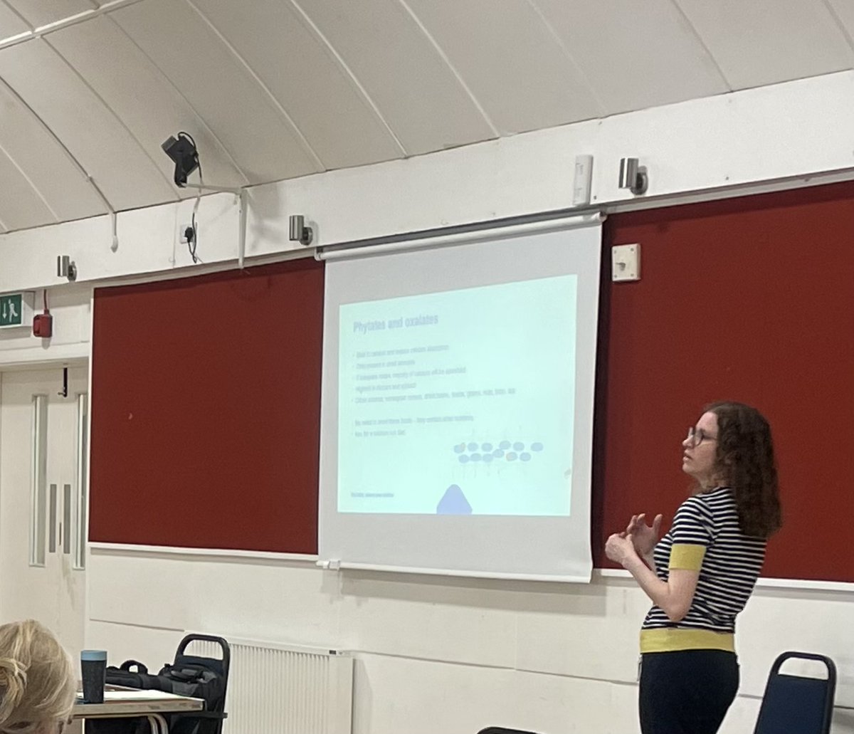 Thank you to everyone who came to our #osteoporosis patient information event run by the <a href="/RNHRDBath/">RNHRD</a> <a href="/RUHBath/">RUH Bath 🏥</a> Follow us for more future dates. If you couldn't come listen to our BIRD podcast series for #osteoporosis via our website: birdbath.org.uk/patients