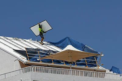 Un nouveau décret pour mieux protéger les travailleurs de la chaleur : ce qui change en 2025 
Voici un résumé simple de ce qui change et comment des solutions peuvent y répondre efficacement. 
inforisque.fr/actualite-du-r…