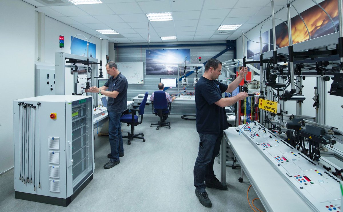 cesispa's tweet photo. 🚨 KEMA Labs on TV!
We’re featured in the docuseries #DeKemanezen on #TVGelderland, showcasing our legacy & #innovation in energy testing ⚡️
🎥 For the episodes, watch here: https://t.co/rkUzwuKOTQ
#KEMALabs #EnergyInnovation #TestingAndCertification #EnergyTransition #ProudToBeKEMA 🔁