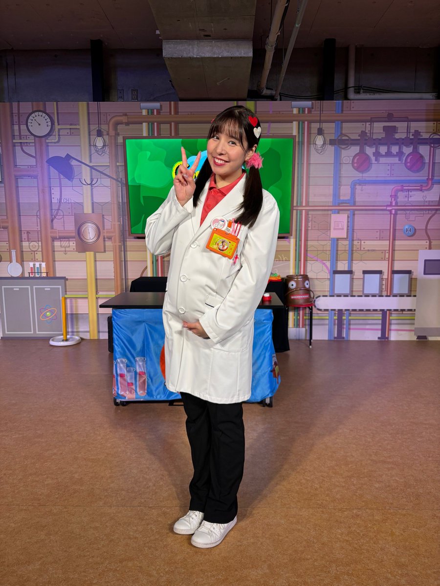 コロナ禍の私は
数年後マタニティマークを付けながらショーに出演しているなんて想像もしてなかったな…🥹✨

このマークを付けて出演するのも明日と27日の2日間になりました🩷!!
皆さんに支えて頂きここまでこれました♡感謝の気持ちでいっぱいです🩷

さあ明日はマジック🎩✨
お待ちしてます🩷