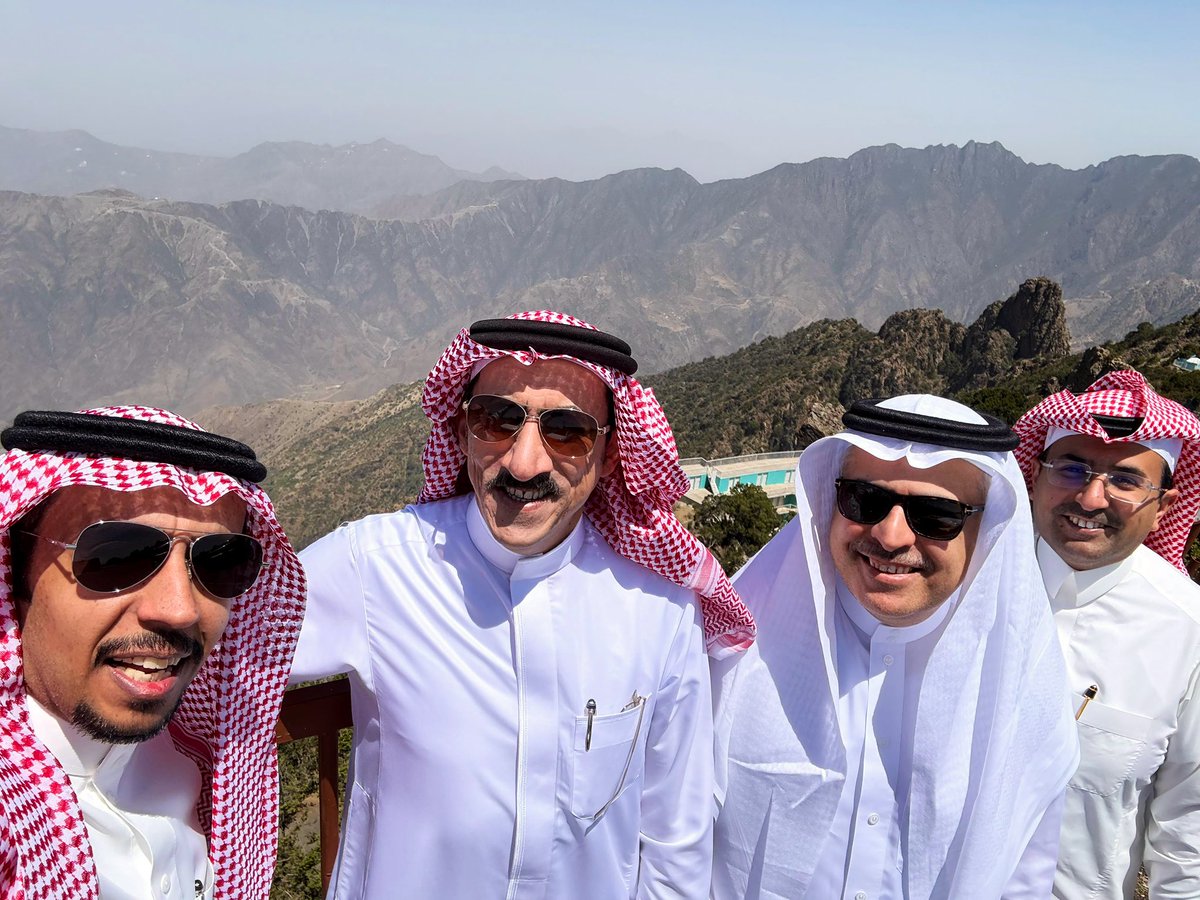 أبها 🇸🇦
Abha 🇸🇦
20 June 2025