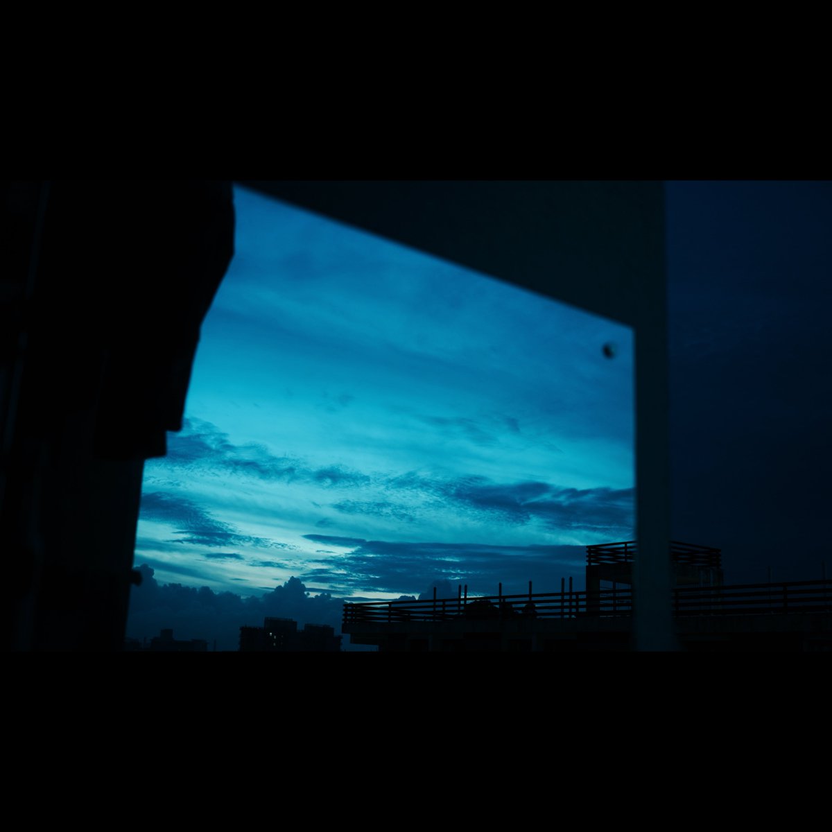 NOTHING_Yukun's tweet image. l i g h t📸✨