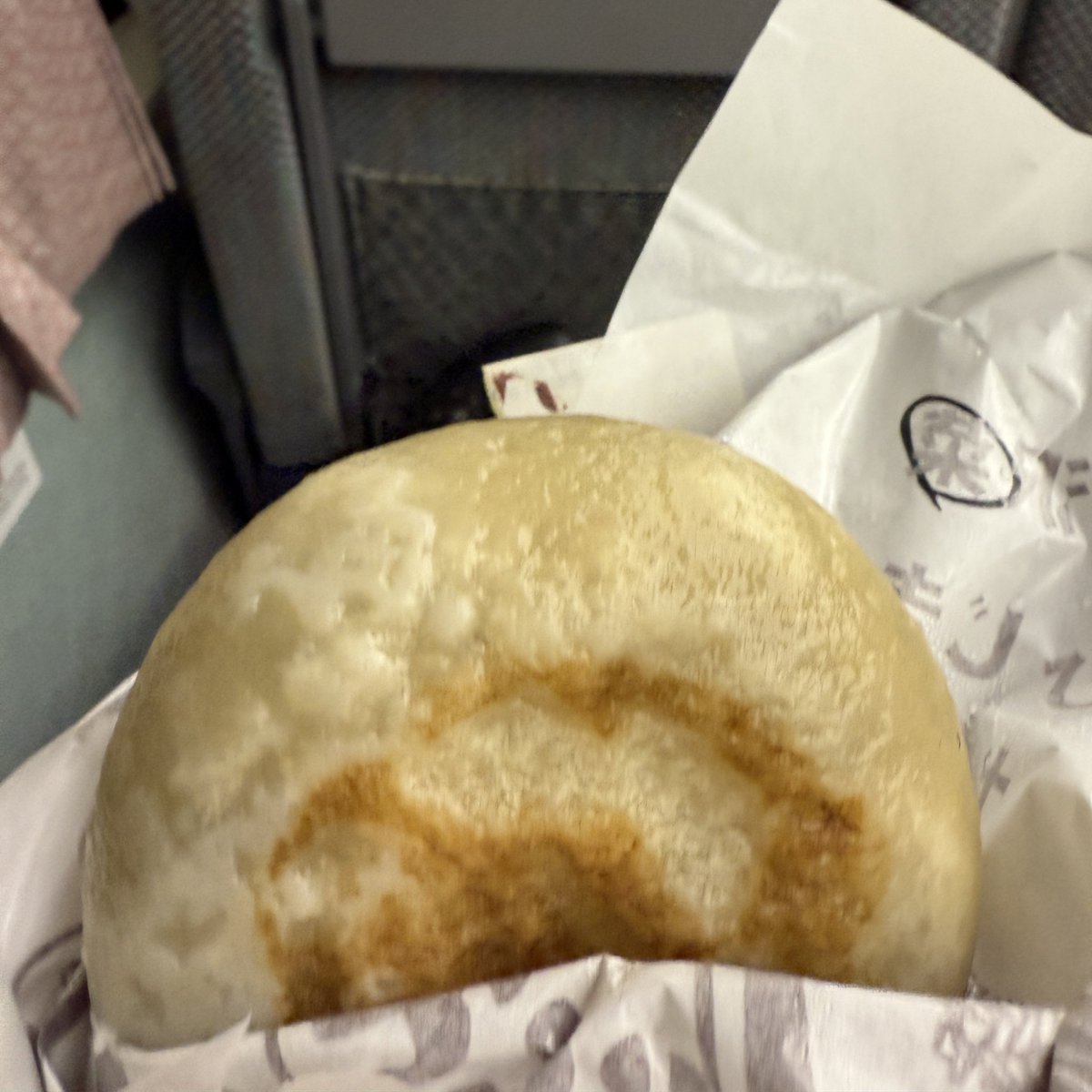 LemilyI's tweet photo. おやきを初めて食べました https://t.co/f80P3nWVxU