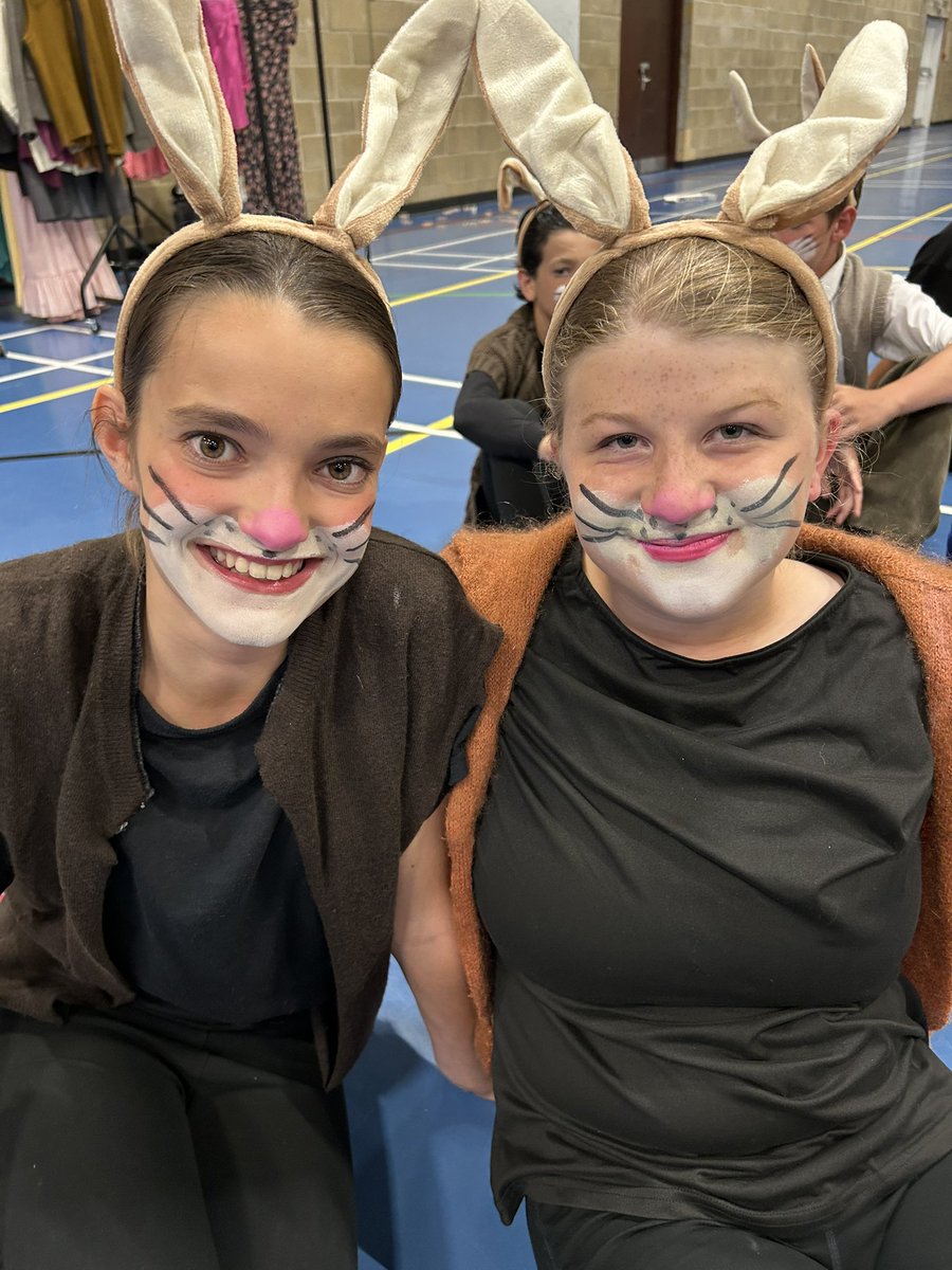 Make up and Hair underway in preparation for the <a href="/HazlegrovePrep/">Hazlegrove Prep</a> Year 8 Production - not long now… #HazlegrovePrep
